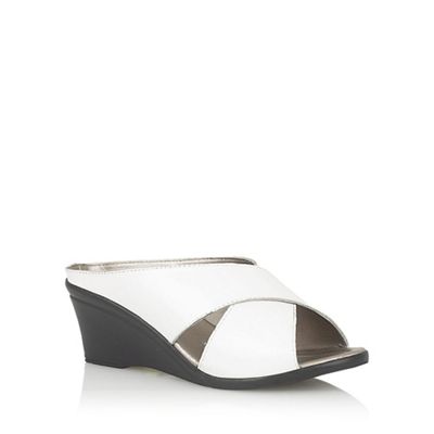 Lotus trino fashion mules