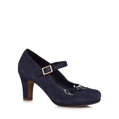 Clarks Navy Chorus Music court shoes