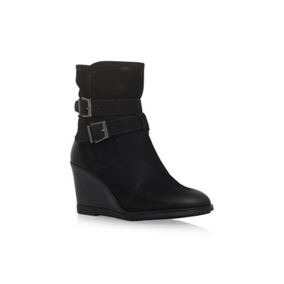 Miss kg outlet wedge boots