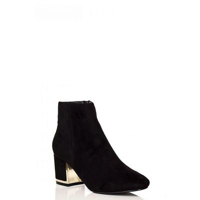 Quiz block sale heel ankle boots